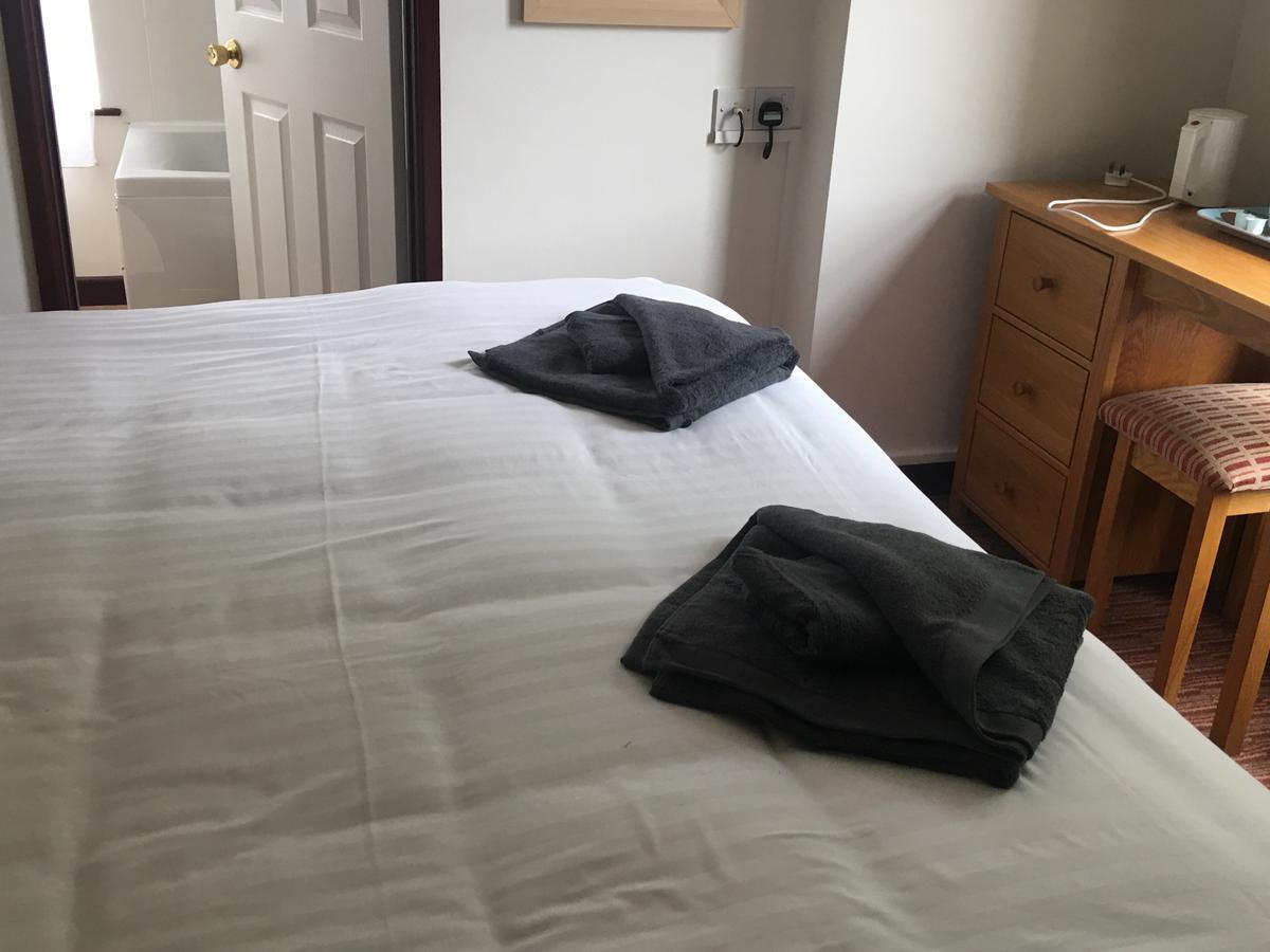 Winston Manor Guesthouse Rooms Churchill  Esterno foto
