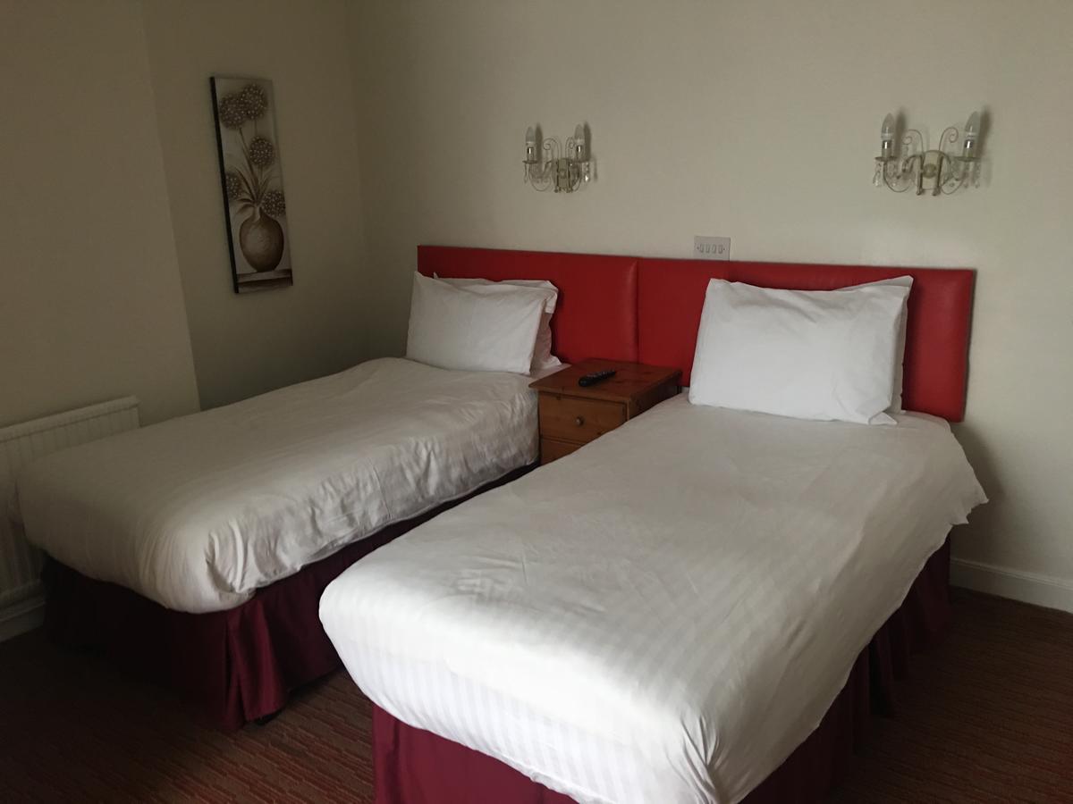 Winston Manor Guesthouse Rooms Churchill  Esterno foto