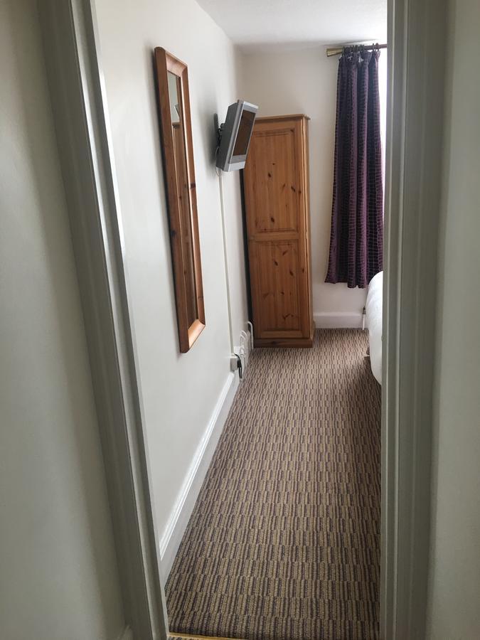 Winston Manor Guesthouse Rooms Churchill  Esterno foto