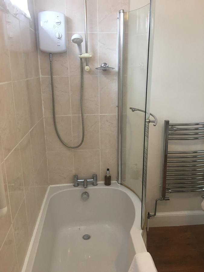 Winston Manor Guesthouse Rooms Churchill  Esterno foto